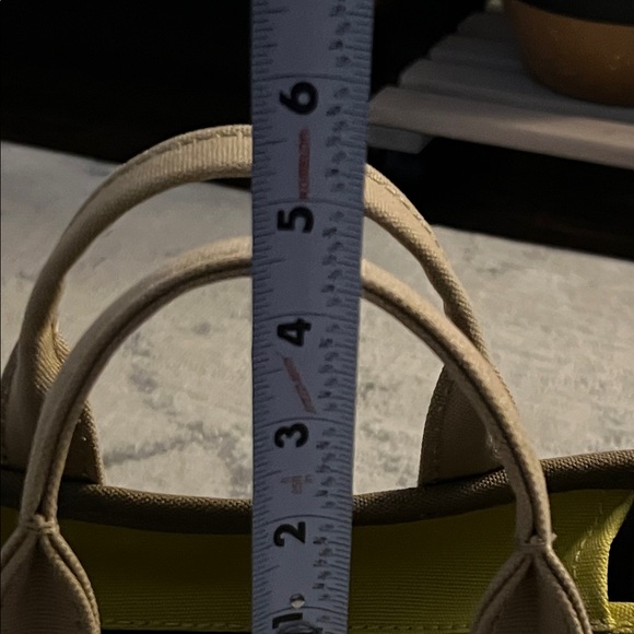 Marc Jacobs Tan Small Tote Bag - Picture 8 of 12